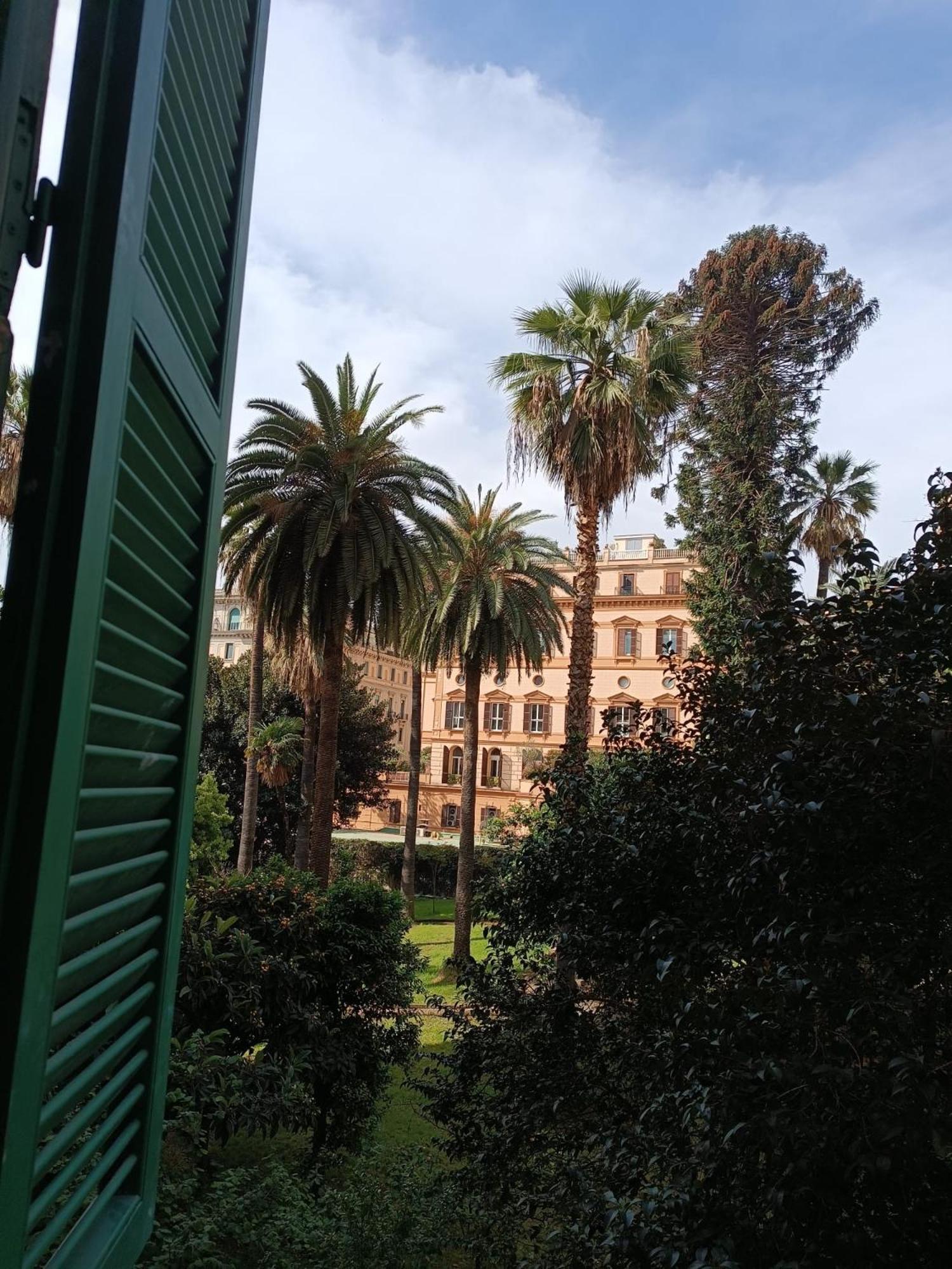 Parco Margherita 3 *